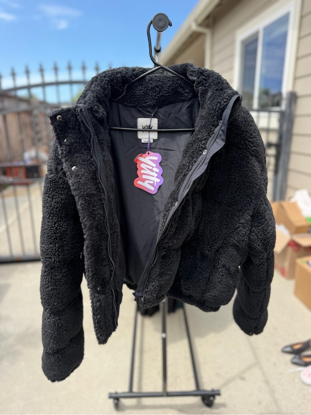 Yitty Cozy Black Sherpa Jacket